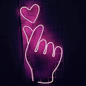 Meet your Posher, Loreal